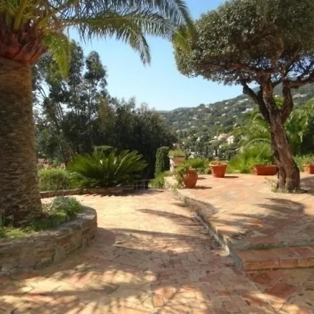 Casa de Férias House Tres Belle Provencale Avec Vue Mer *