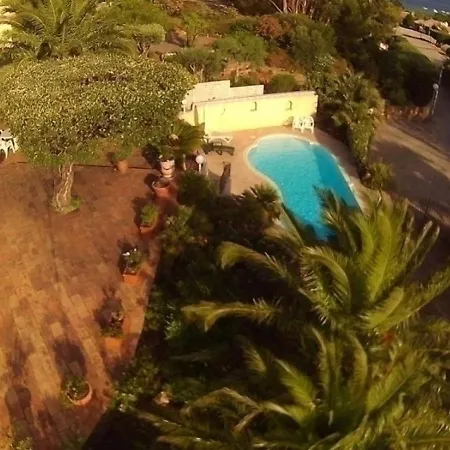 House Tres Belle Provencale Avec Vue Mer Casa de Férias